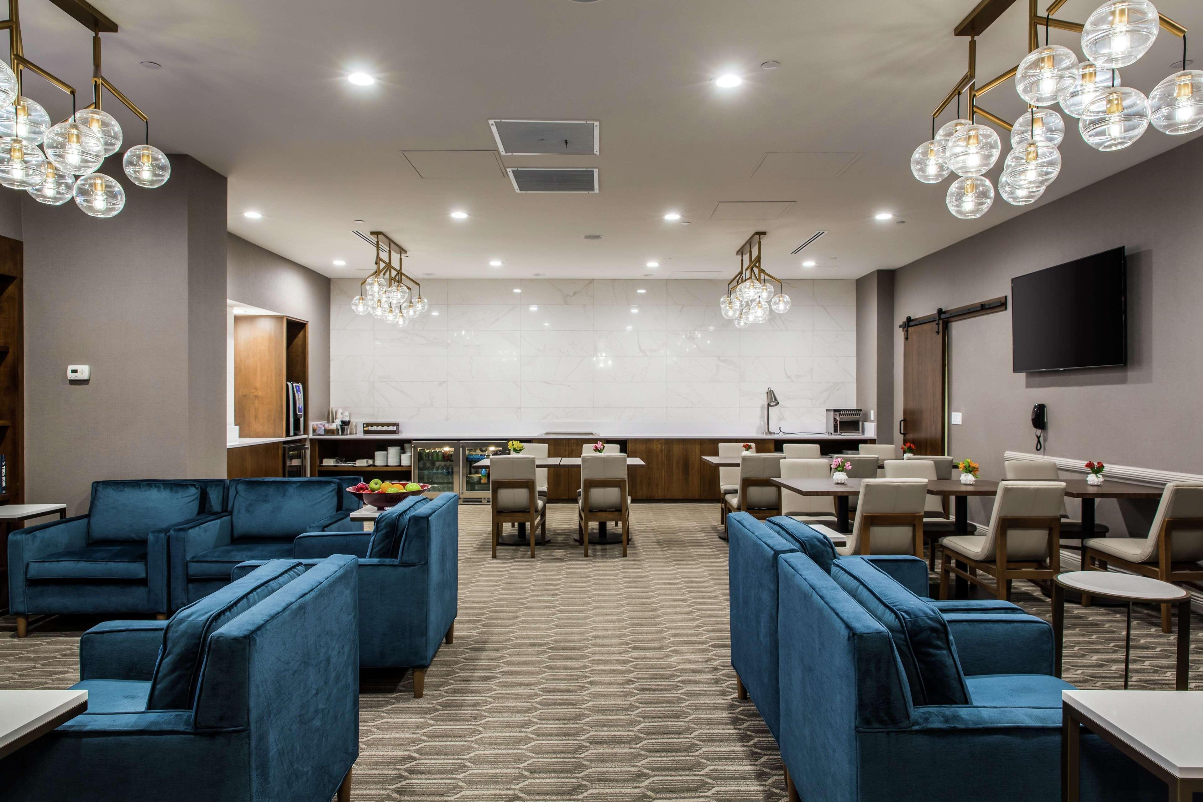 מלון Hilton Chicago/אוק לון מראה חיצוני תמונה