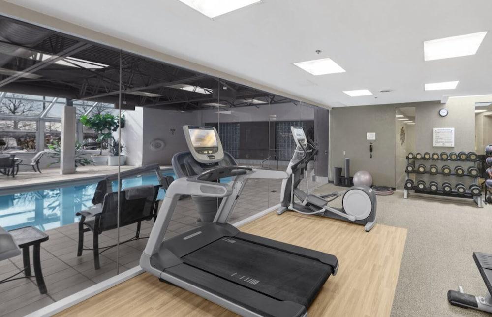 מלון Hilton Chicago/אוק לון מראה חיצוני תמונה