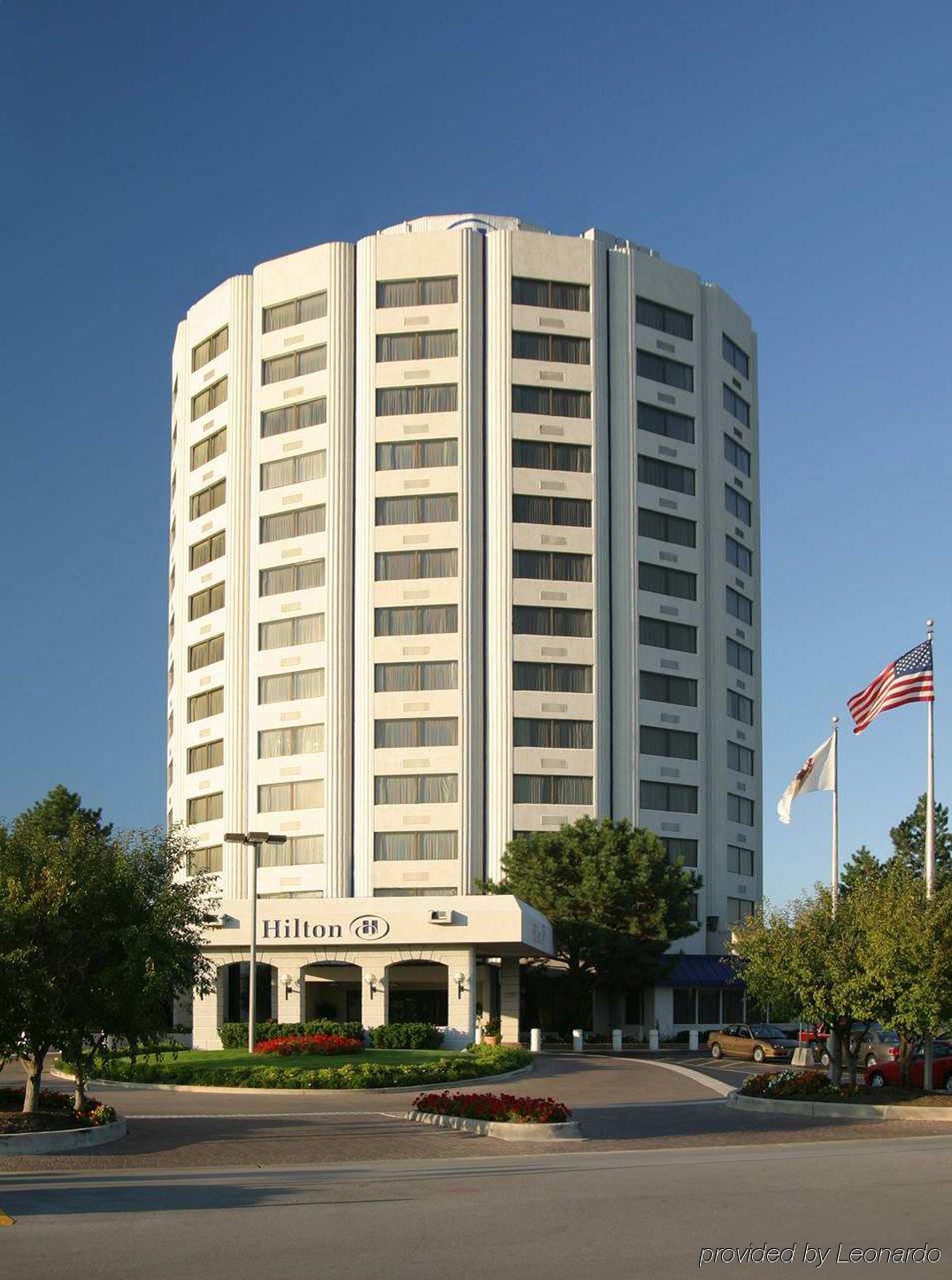 מלון Hilton Chicago/אוק לון מראה חיצוני תמונה